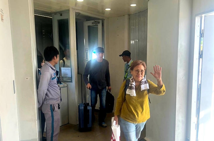 Phu Quoc welcomes arrival of 210 Kazakh tourists